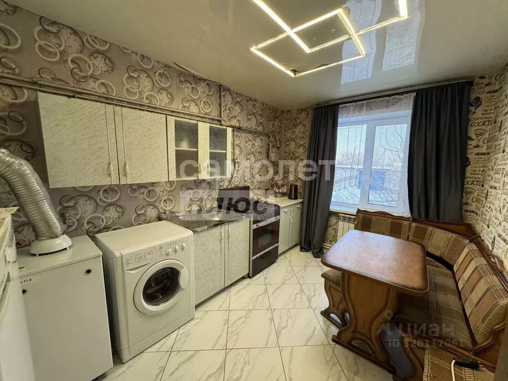 1-к кв. Брянская область, с. Жирятино ул. Сосновая, 11 (31.6 м) - Фото 1