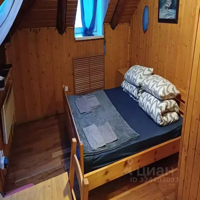 Комната Ленинградская область, Волховский район, д. Иссад ул. ... - Фото 1