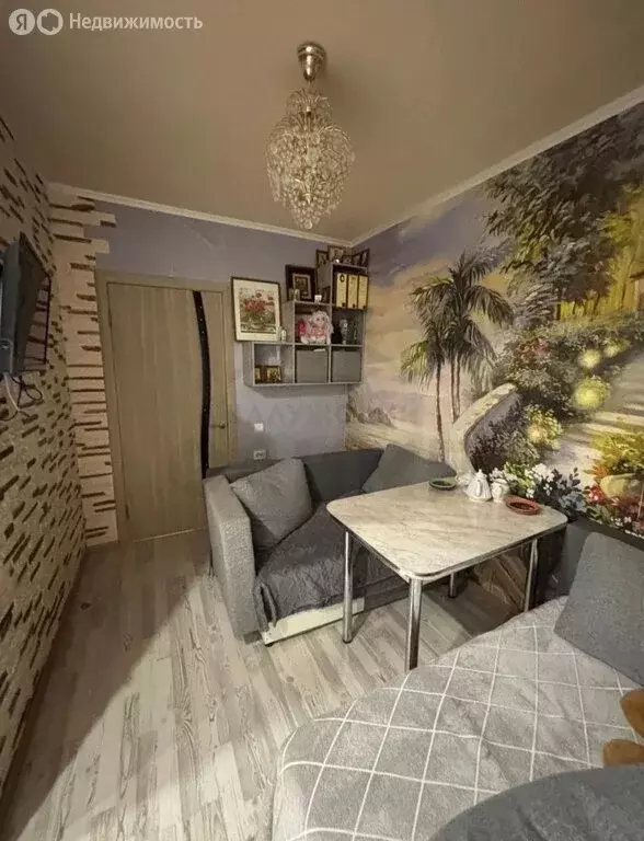 4-комнатная квартира: Суворов, Тульская улица, 6 (62.2 м) - Фото 2