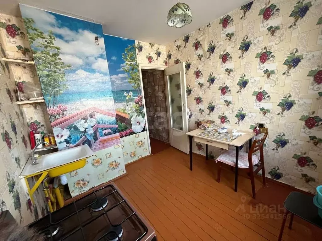 1-к кв. Свердловская область, Талица ул. Луначарского, 8 (34.0 м) - Фото 1