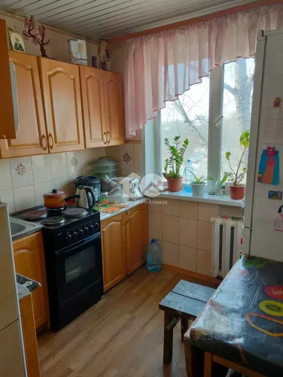 3-к кв. Новосибирская область, Новосибирск ул. Есенина, 53 (57.0 м) - Фото 1