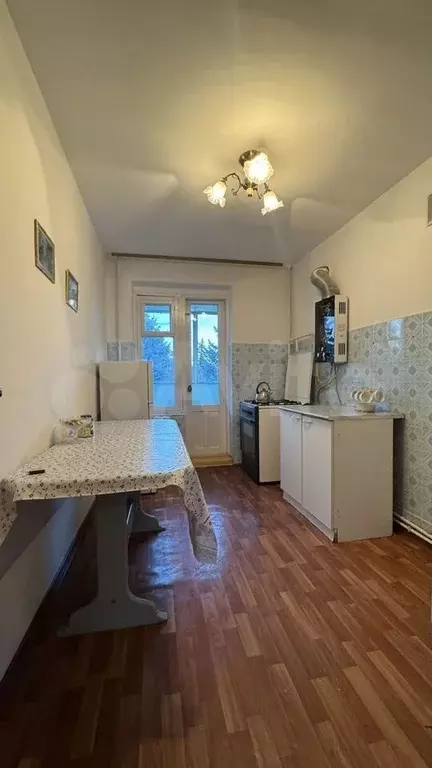 3-к. квартира, 70 м, 3/5 эт. - Фото 1