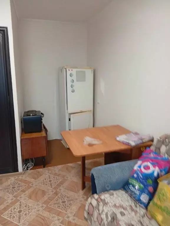 Комната Алтайский край, Барнаул ул. Веры Кащеевой, 16 (14.0 м) - Фото 1