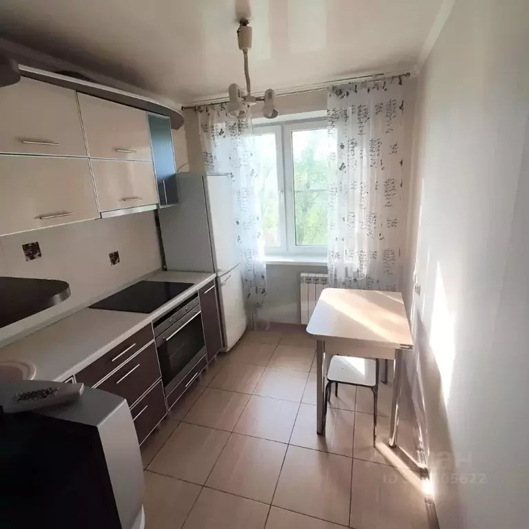 2-к кв. Самарская область, Тольятти 4-й кв-л, бул. Курчатова, 1 (42.0 ... - Фото 1