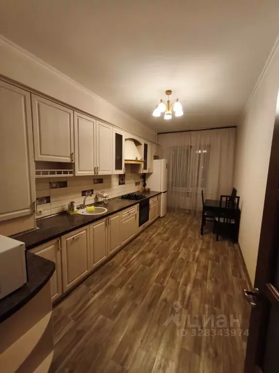 2-к кв. Саратовская область, Балаково просп. Героев, 2Б (64.7 м) - Фото 1