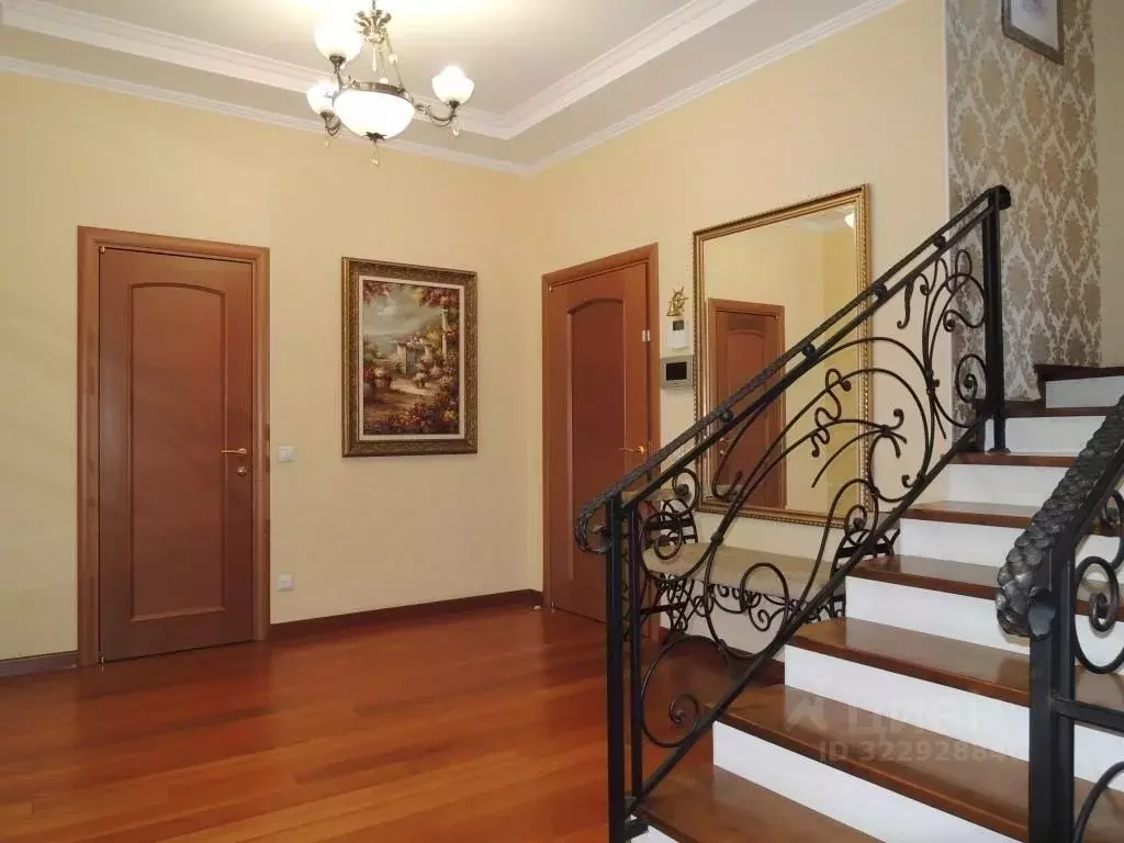 Таунхаус в Кемеровская область, Кемерово ул. Марковцева, 8/63 (329 м) - Фото 1