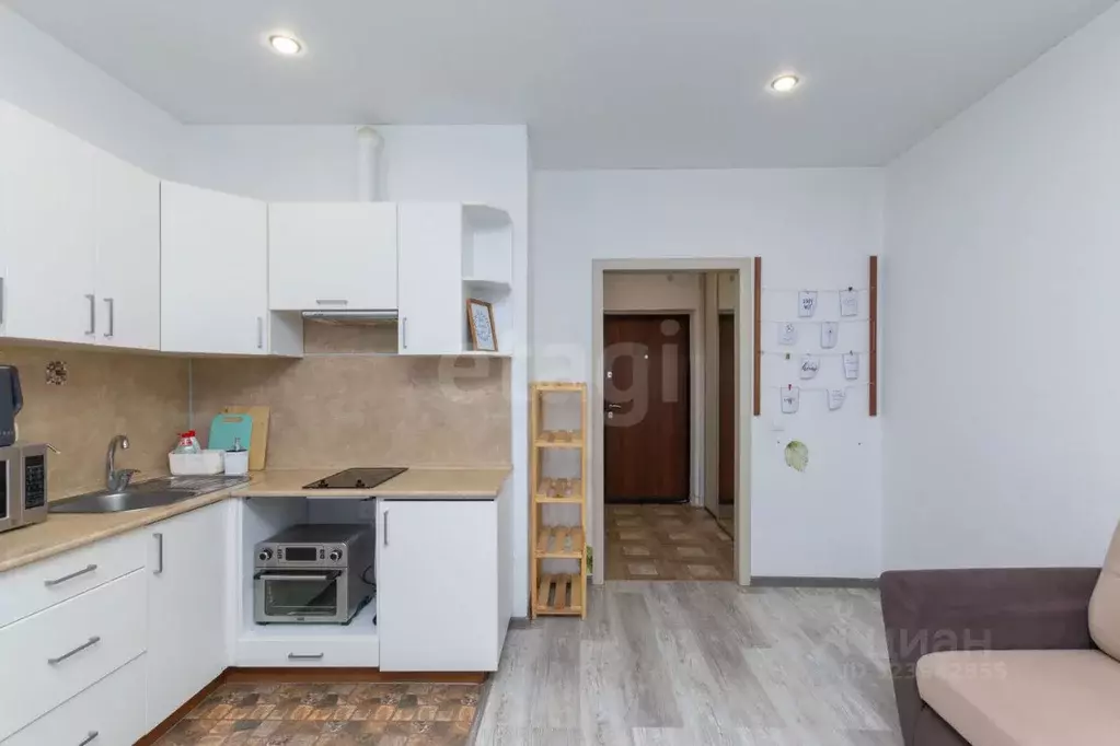 Студия Тюменская область, Тюмень ул. Верхнетарманская, 5 (23.0 м) - Фото 1