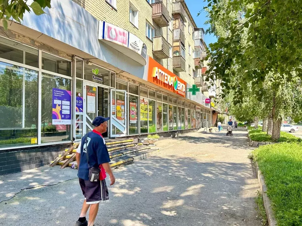 Помещение свободного назначения в Челябинская область, Челябинск ул. ... - Фото 1