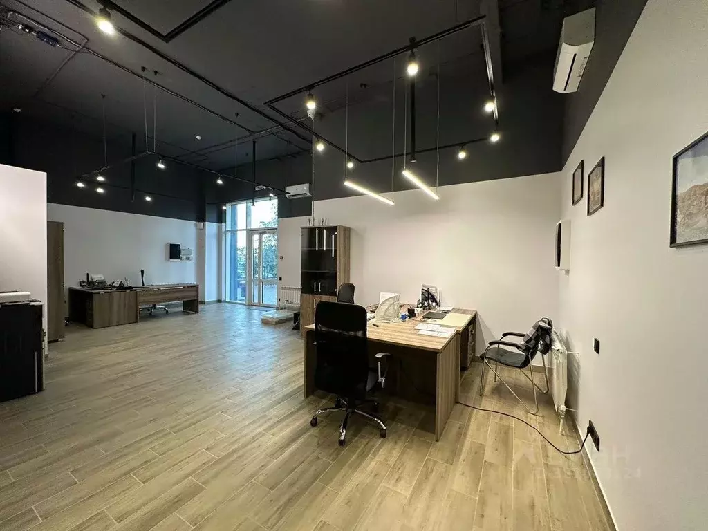 Офис в Ростовская область, Ростов-на-Дону ул. Бориса Слюсаря, 23с2 (80 ... - Фото 2