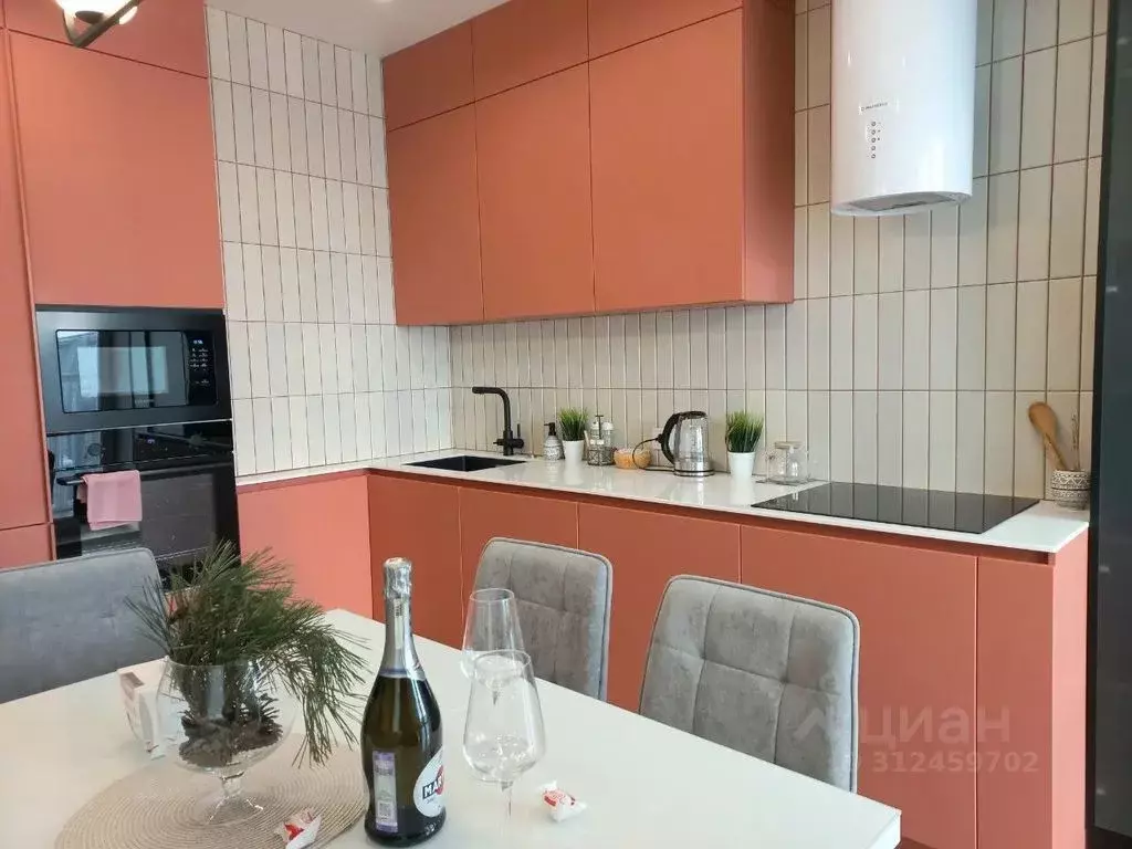 2-к кв. Удмуртия, Ижевск ул. Карла Маркса, 428А (56.0 м) - Фото 0
