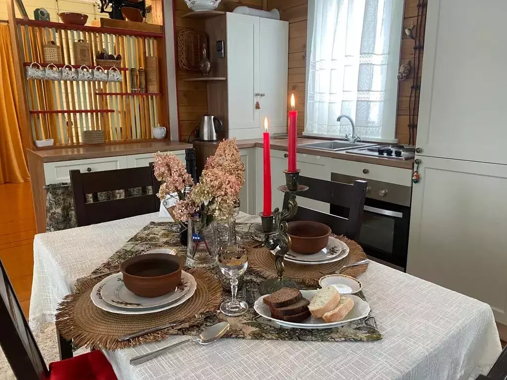 Дом в Ивановская область, Плес Приволжский район, ул. Мира, 8/8 (94 м) - Фото 2