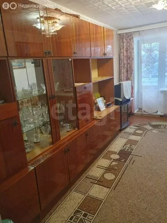 3-комнатная квартира: Бежецк, Краснослободская улица, 11 (51.2 м) - Фото 1