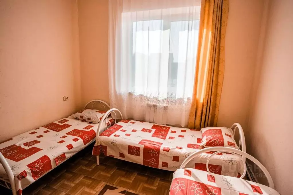 Комната Краснодарский край, Геленджик ул. Розы Люксембург, 26 (12.0 м) - Фото 1