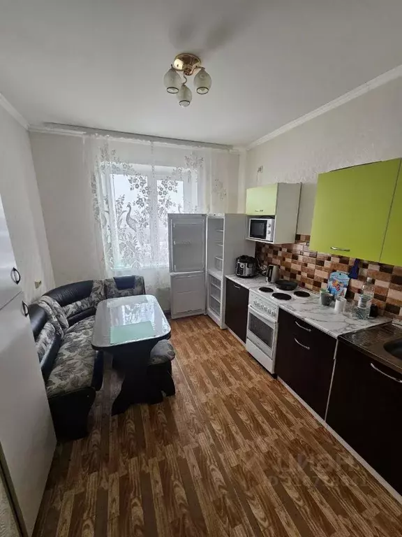 2-к кв. Омская область, Омск ул. Туполева, 8 (60.0 м) - Фото 0
