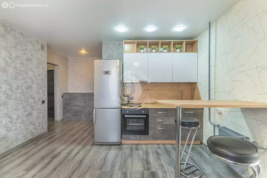 2-комнатная квартира: Барнаул, Змеиногорский тракт, 82 (39.7 м) - Фото 1