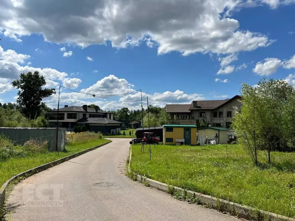 Участок в Москва пос. Первомайское, ул. Староникольская, уч5 (16.55 ... - Фото 1