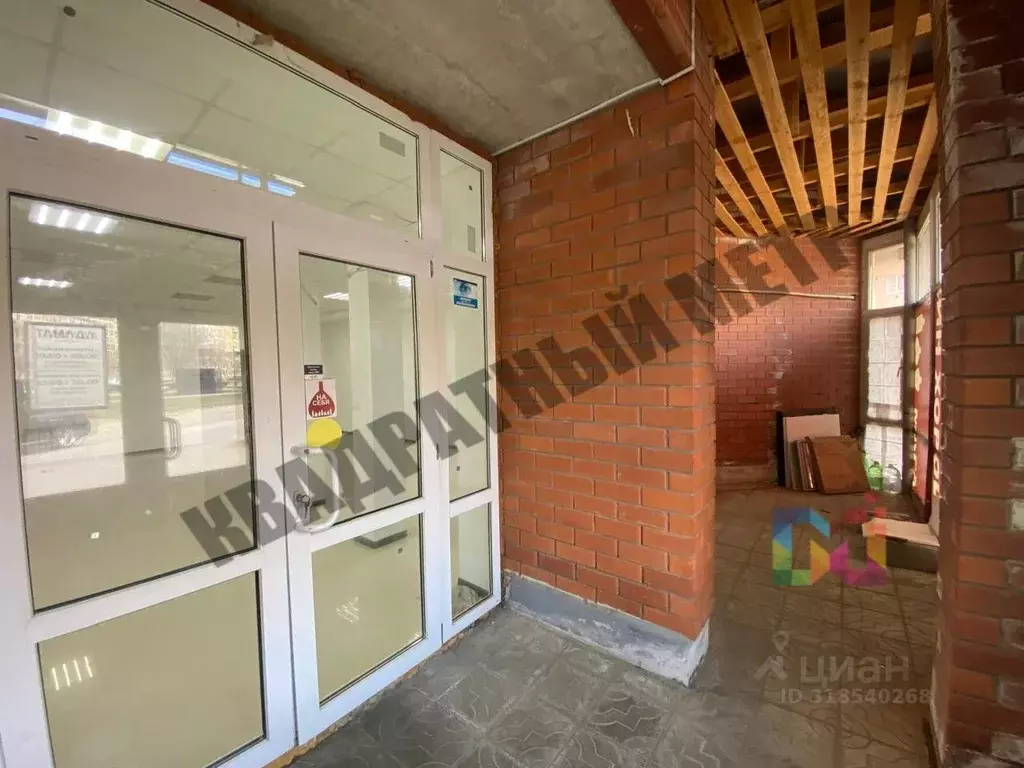 Помещение свободного назначения в Калмыкия, Элиста 9-й мкр, 23 (75 м) - Фото 1