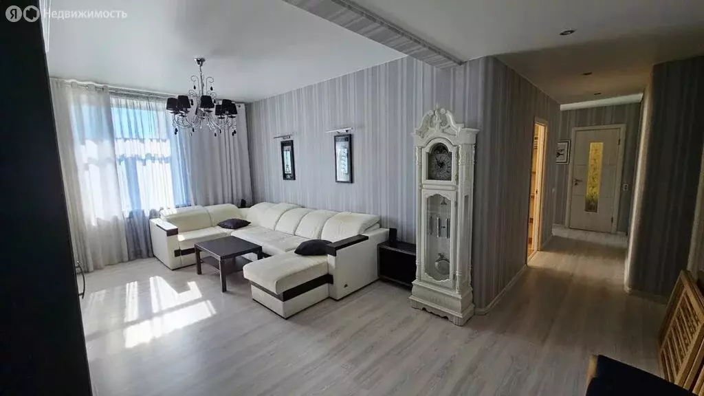 2-комнатная квартира: Чебоксары, проспект Ленина, 1 (57.1 м) - Фото 1