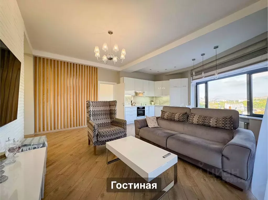 3-к кв. Ставропольский край, Кисловодск ул. Шаумяна, 31/33 (85.0 м) - Фото 0