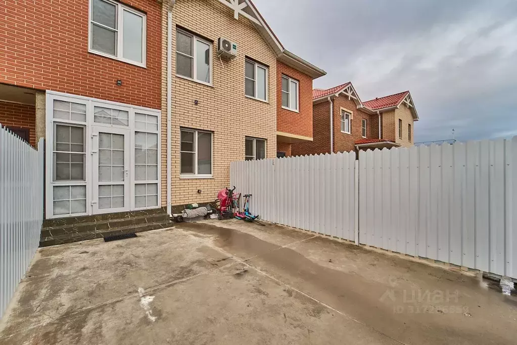 Таунхаус в Краснодарский край, Краснодар ул. Эгейская, 3к15 (95 м) - Фото 1