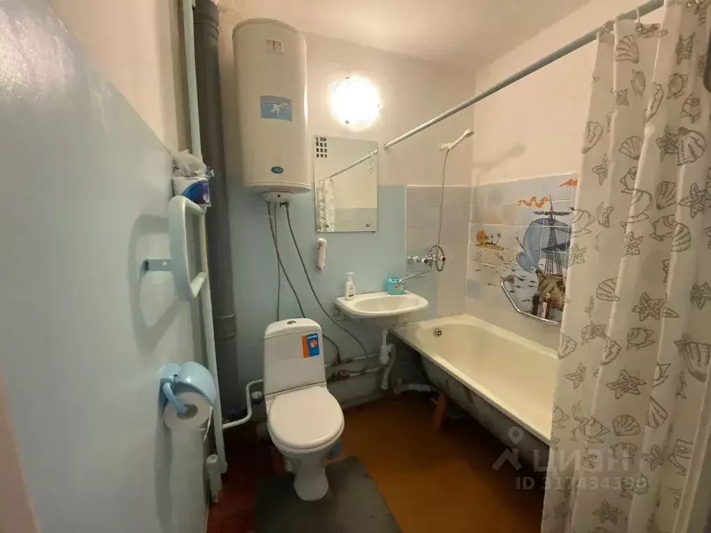 1-к кв. Карелия, Медвежьегорск Советская ул., 16 (35.0 м) - Фото 1