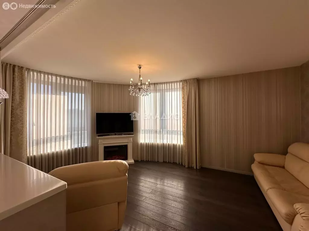 1-комнатная квартира: Санкт-Петербург, улица Жукова, 3 (64.6 м) - Фото 2