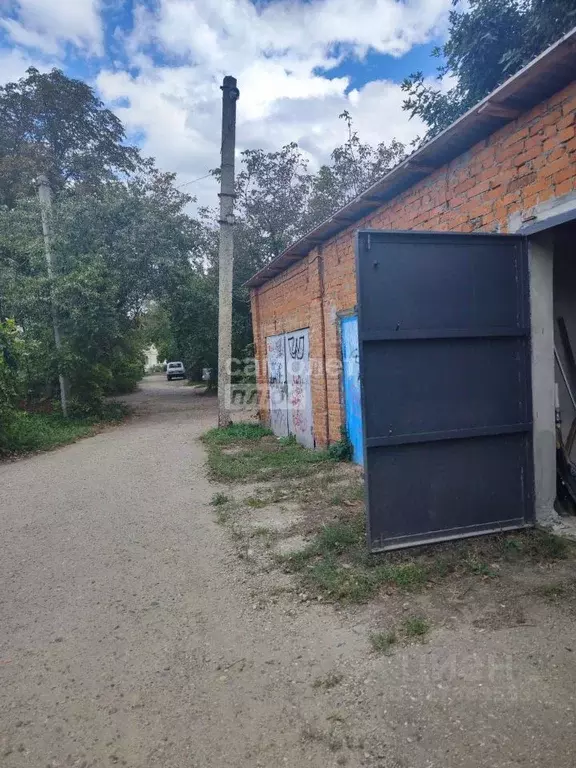 Гараж в Краснодарский край, Горячий Ключ ул. Ленина (18 м) - Фото 1