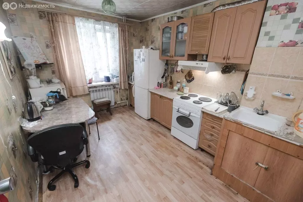 3-комнатная квартира: Матвеевка, Матвеевское шоссе, 65 (67.9 м) - Фото 1