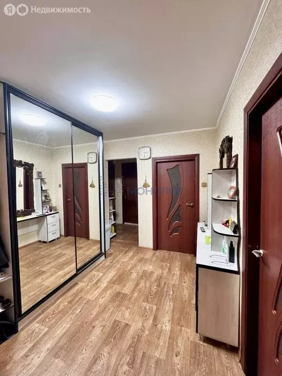 3-комнатная квартира: Чебоксары, бульвар Анатолия Миттова, 33 (67.7 м) - Фото 0