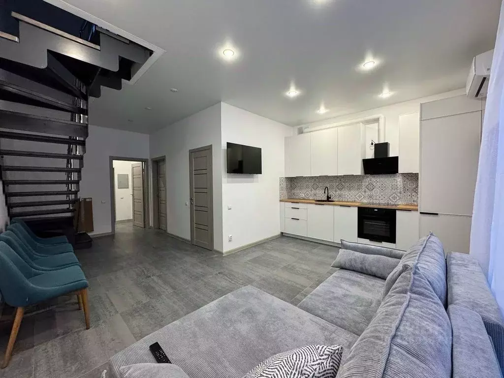 Таунхаус в Санкт-Петербург пос. Стрельна, Красносельское ш., 101к6 (92 ... - Фото 1