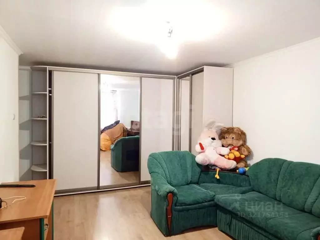 3-к кв. Калужская область, Дзержинский район, пос. Пятовский ул. ... - Фото 1