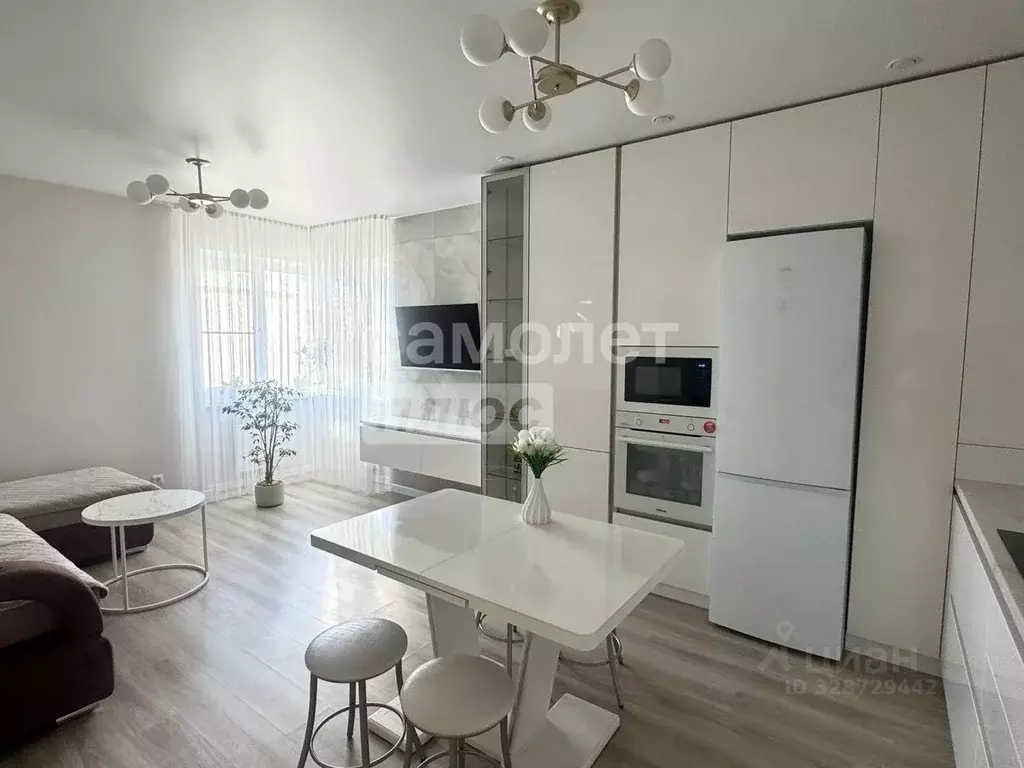 4-к кв. Коми, Сыктывкар ул. Папанина, 1/1 (76.0 м) - Фото 1