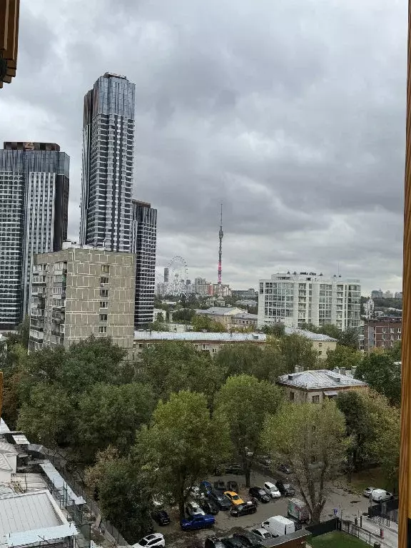 Продается 3-комнатная квартира - Фото 2