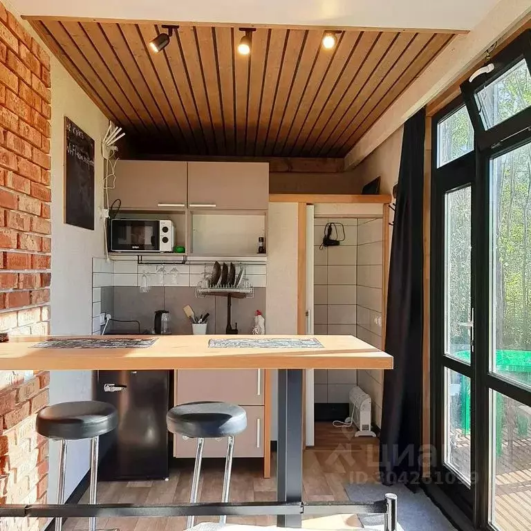 Дом в Ленинградская область, Выборгский район, Полянское с/пос, пос. ... - Фото 2