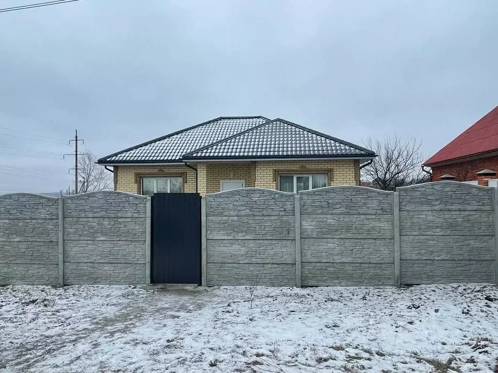 Дом в Белгородская область, Белгородский район, Пушкарское с/пос, с. ... - Фото 0