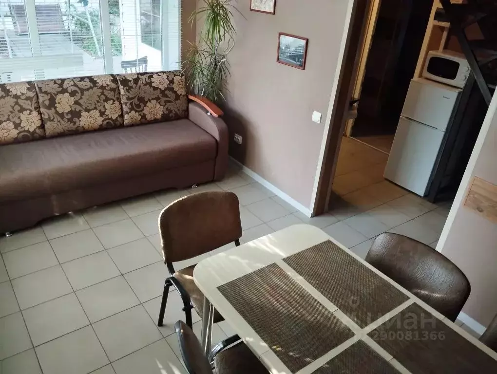 Дом в Смоленская область, Смоленск ул. Зои Космодемьянской, 44 (80 м) - Фото 2