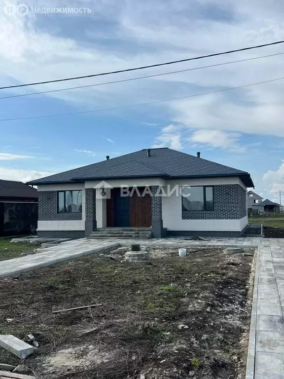 Дом в Белгород, улица Василия Ерошенко (140 м) - Фото 2