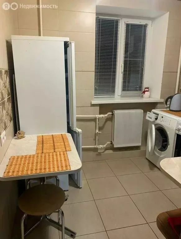 1-комнатная квартира: Каменск-Шахтинский, Украинская улица, 56 (30 м) - Фото 1