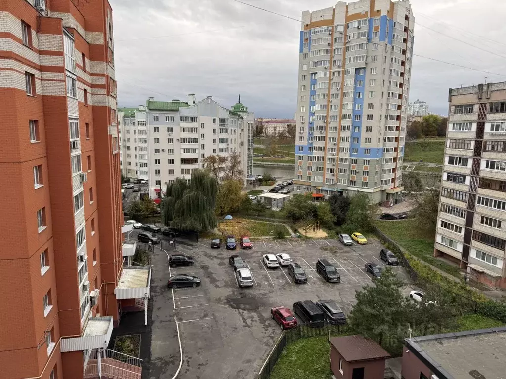 3-к кв. Орловская область, Орел Покровская ул., 28 (71.2 м) - Фото 1