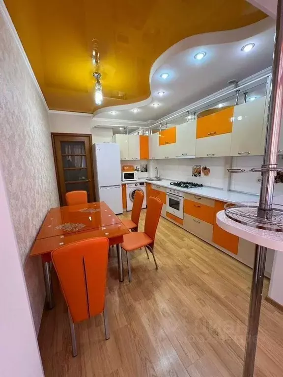 3-к кв. Крым, Симферополь ул. Луговая, 6Н/2Ак1 (80.0 м) - Фото 1