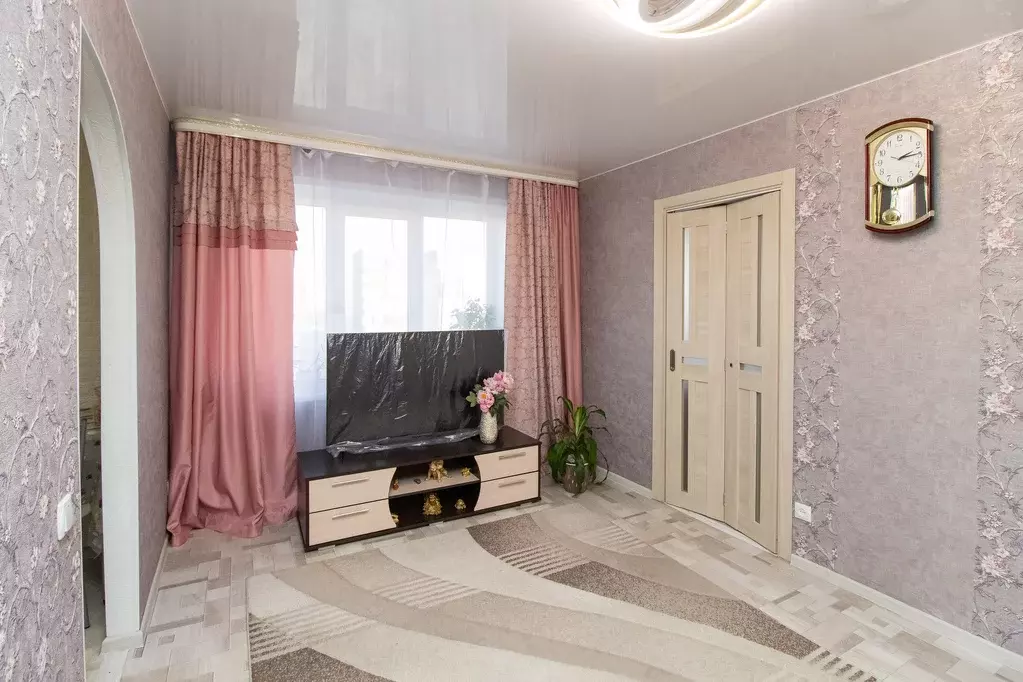 Продаётся 3-к квартира, 48.5 м - Фото 0