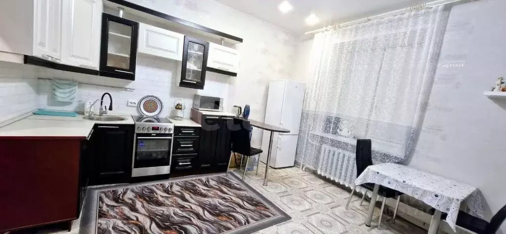 2-к кв. Тюменская область, Тюмень ул. Самарцева, 32 (52.8 м) - Фото 1