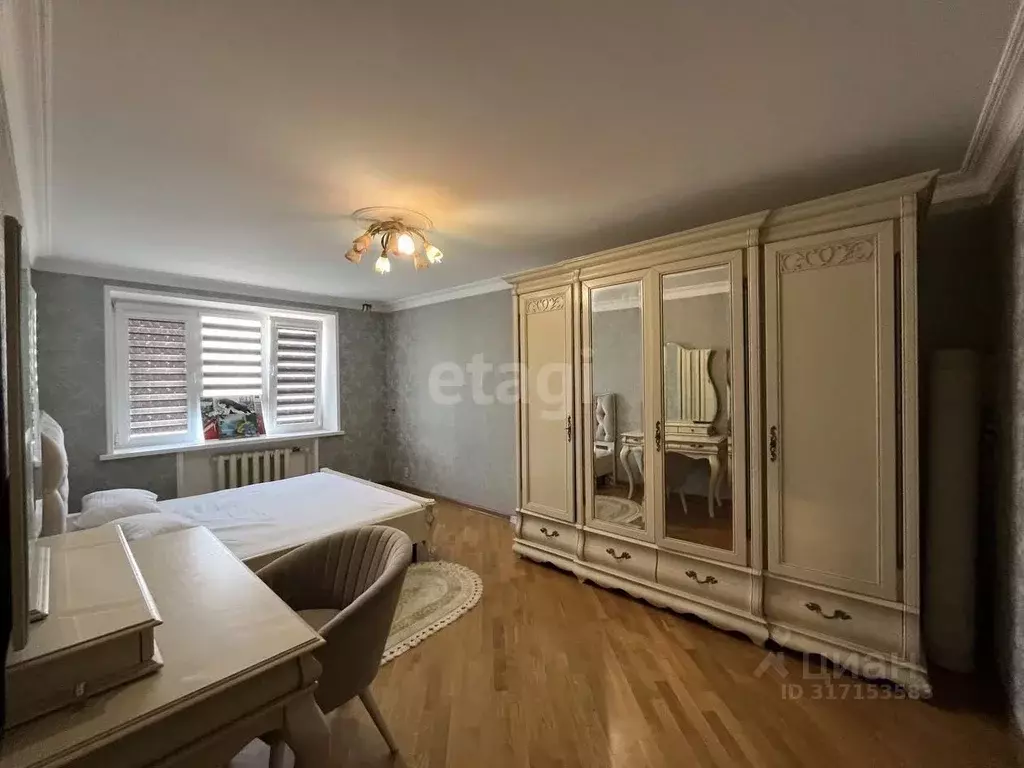 3-к кв. Дагестан, Махачкала ул. Лаптиева, 67Б (83.0 м) - Фото 0