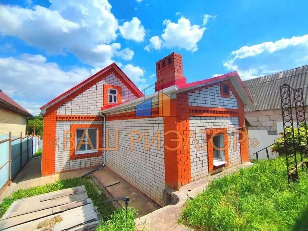 Дом в Белгородская область, Губкин Комсомольская ул., 39 (61 м) - Фото 1