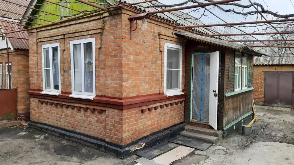 Дом в Ростовская область, Ростов-на-Дону 3-я Баррикадная ул., 43 (30 ... - Фото 1