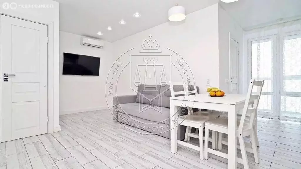 2-комнатная квартира: Казань, улица Азата Аббасова, 13 (50 м) - Фото 1