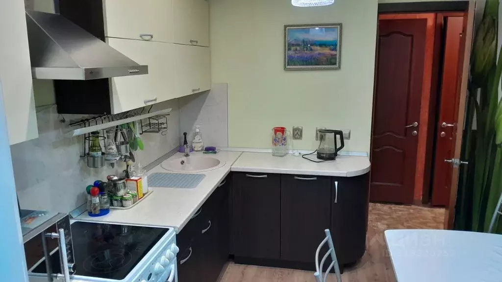 2-к кв. Свердловская область, Екатеринбург ул. Уральская, 61 (51.0 м) - Фото 0