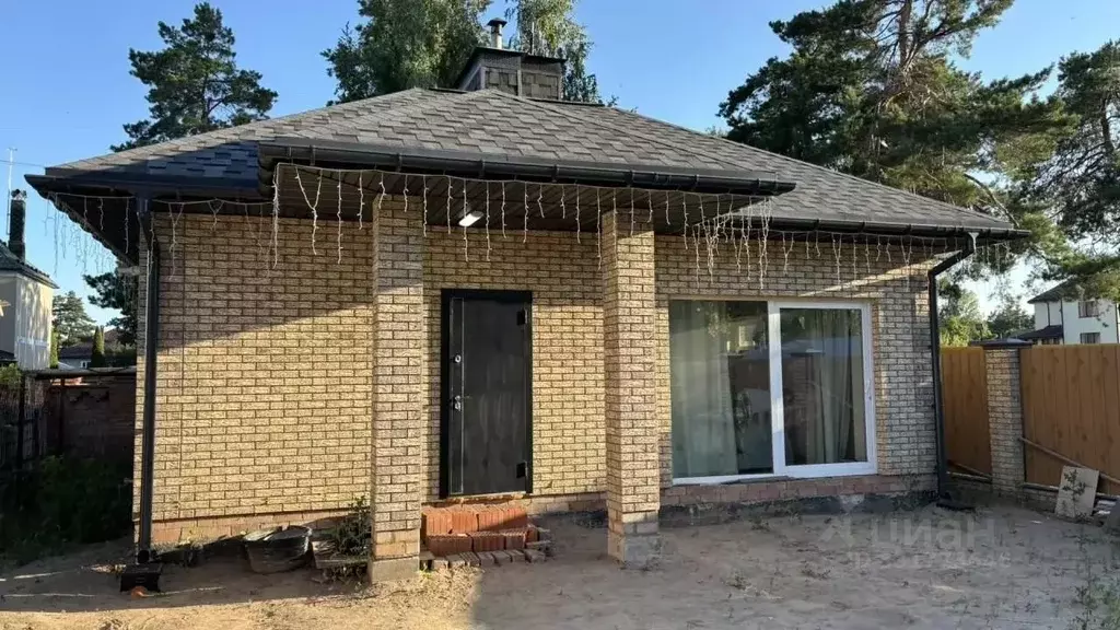 Дом в Ульяновская область, Димитровград ул. Строителей (40 м) - Фото 1