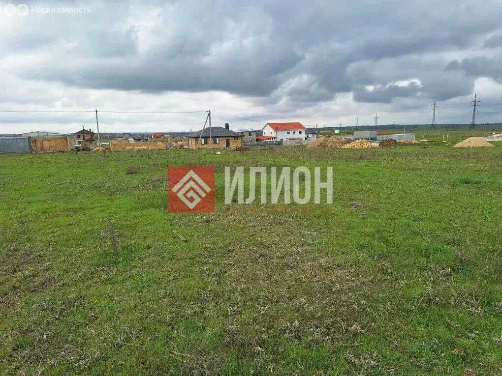 Участок в Мирное, улица Семёна Кусакина, 37 (6 м) - Фото 1