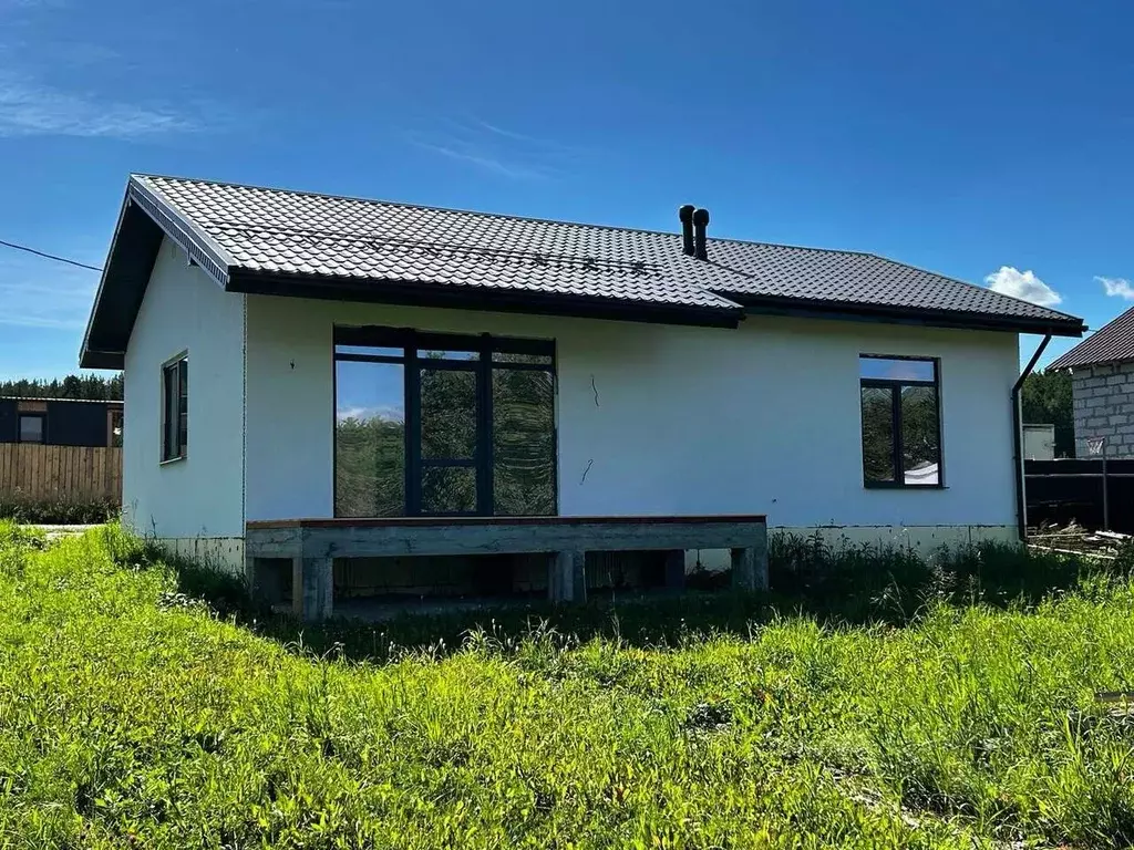 Дом в Свердловская область, Сысертский муниципальный округ, Бобровские ... - Фото 1